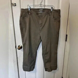 GUC Catherine’s Sateen Khaki Straight Leg Pants Size 24WP